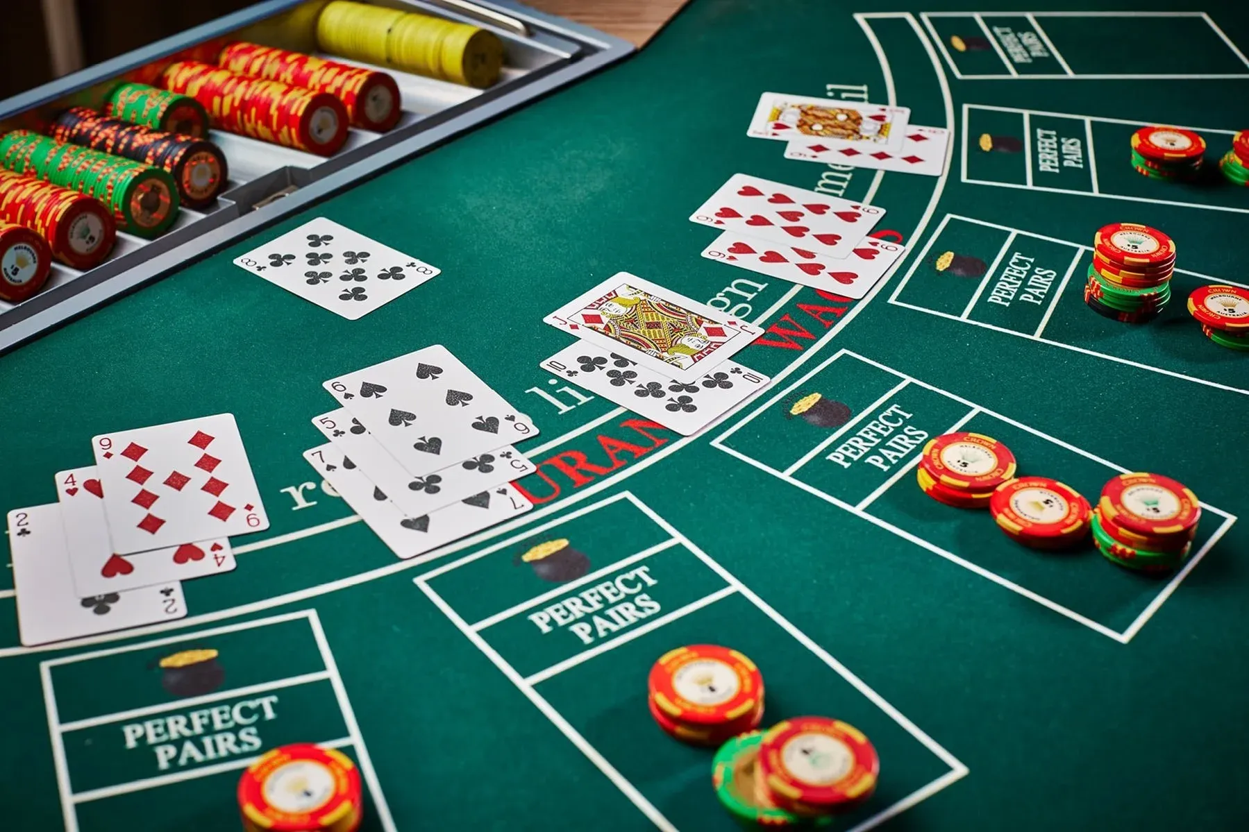 Slot machine reels graphic